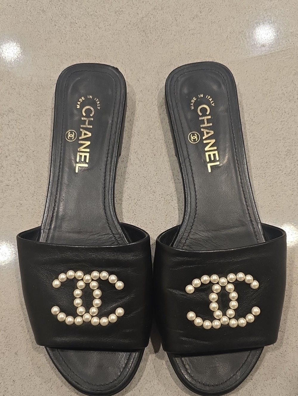 CHANEL Black Leather Pearl-Embellished Slide Mules